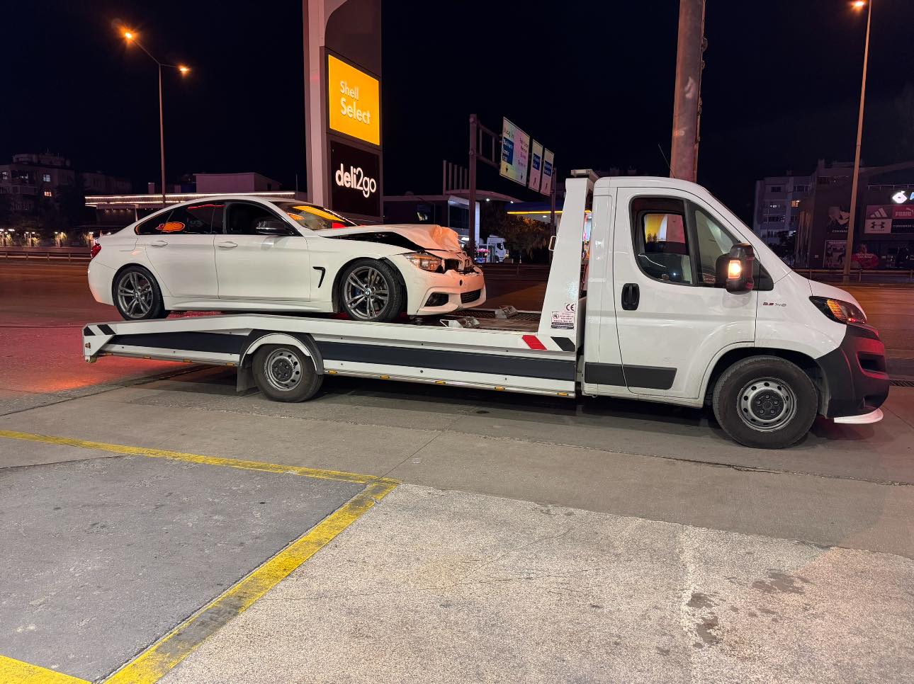 Bursa Özdemir Otokurtarma Bursa çekici aracı - 7/24 oto kurtarma hizmeti